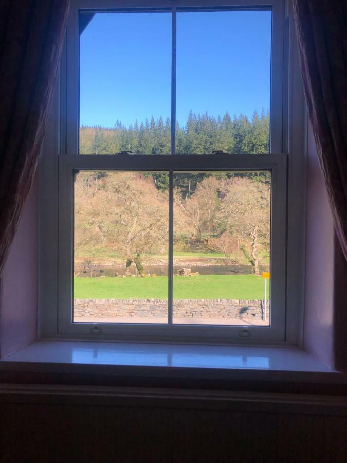 بيتوَس واي كود Dolgethin Guest House المظهر الخارجي الصورة